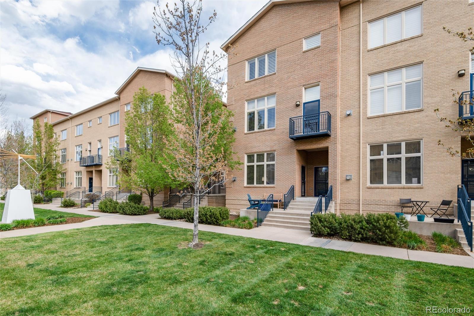 190 Roslyn Street Denver CO 80230
