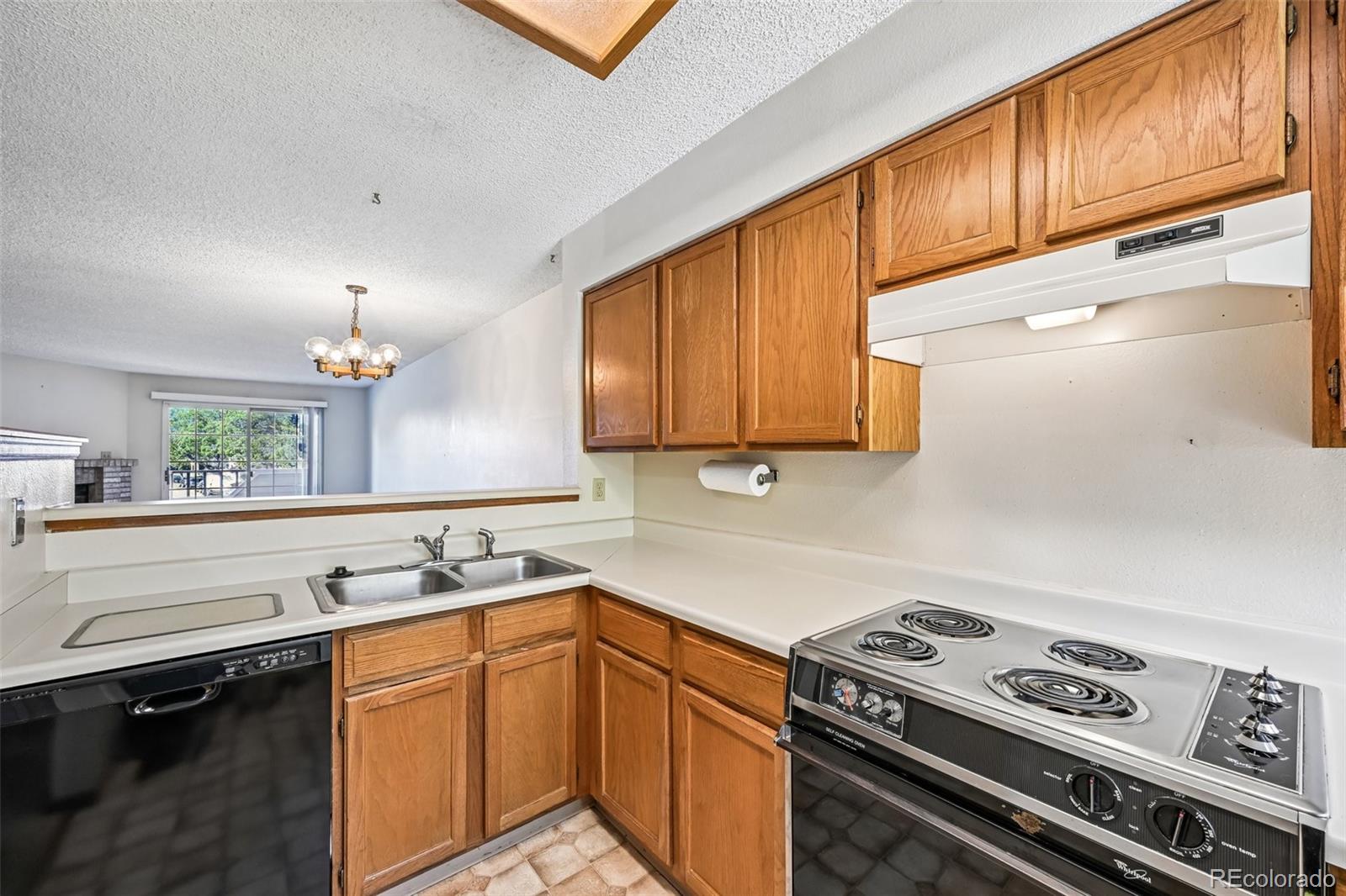 1818 S Quebec Way Denver CO 80231