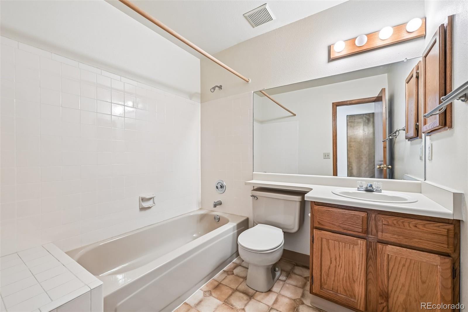 1818 S Quebec Way Denver CO 80231