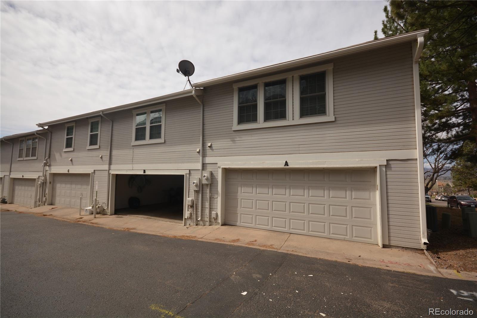 2880 W Long Circle Littleton CO 80120