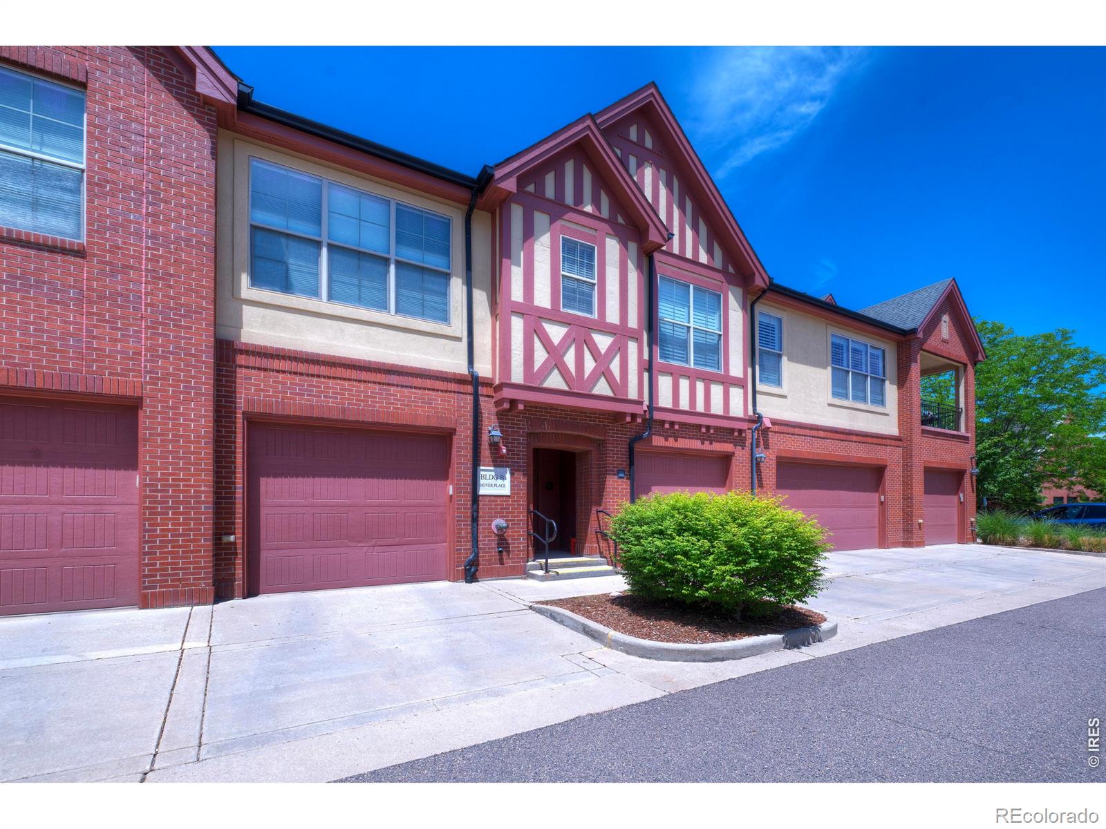 1379 Charles Drive Longmont CO 80503