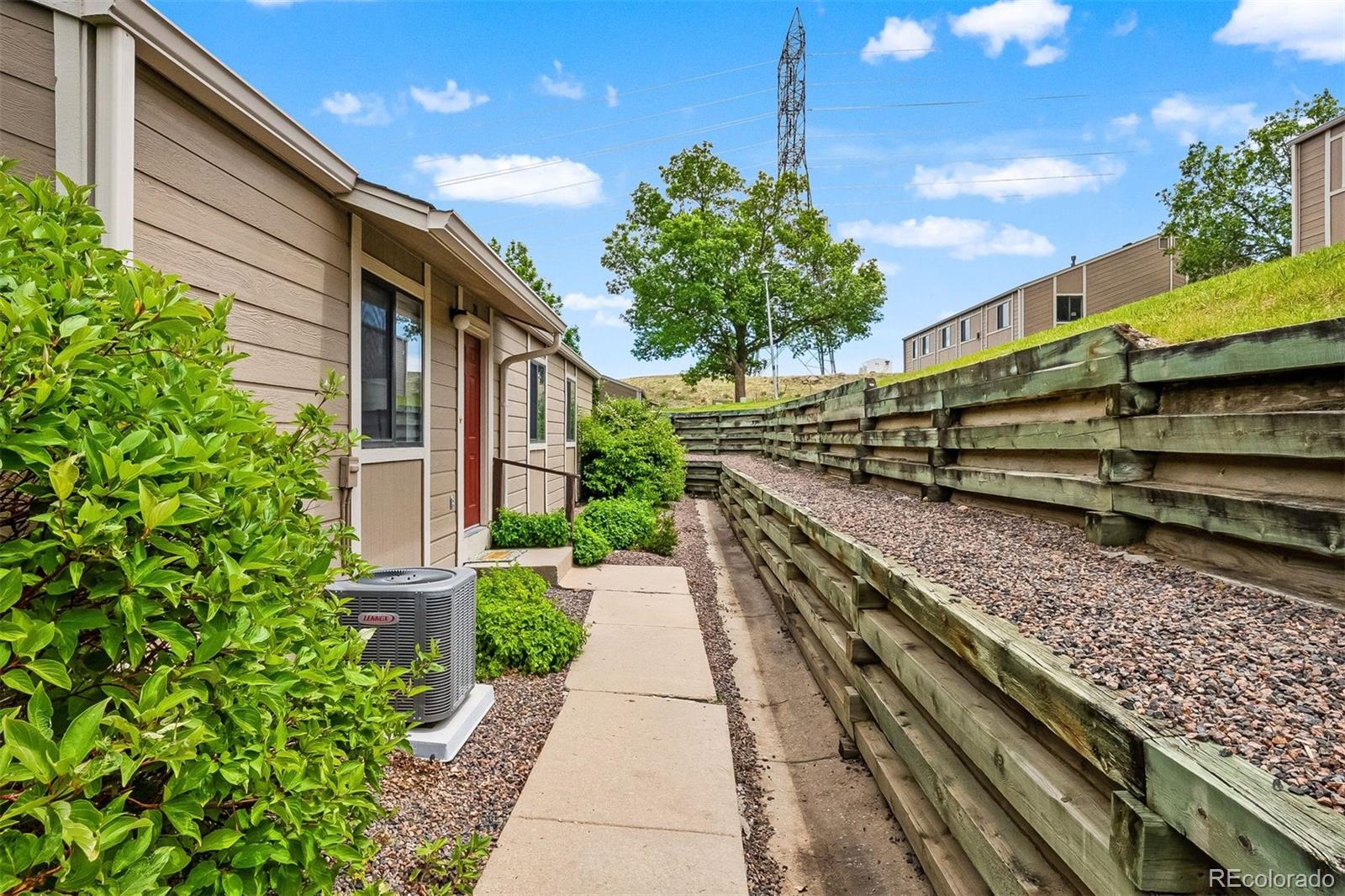 18284 W 58th Place Golden CO 80403