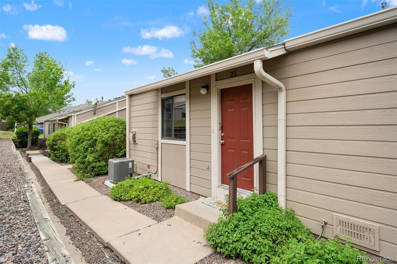 18284 W 58th Place Golden CO 80403