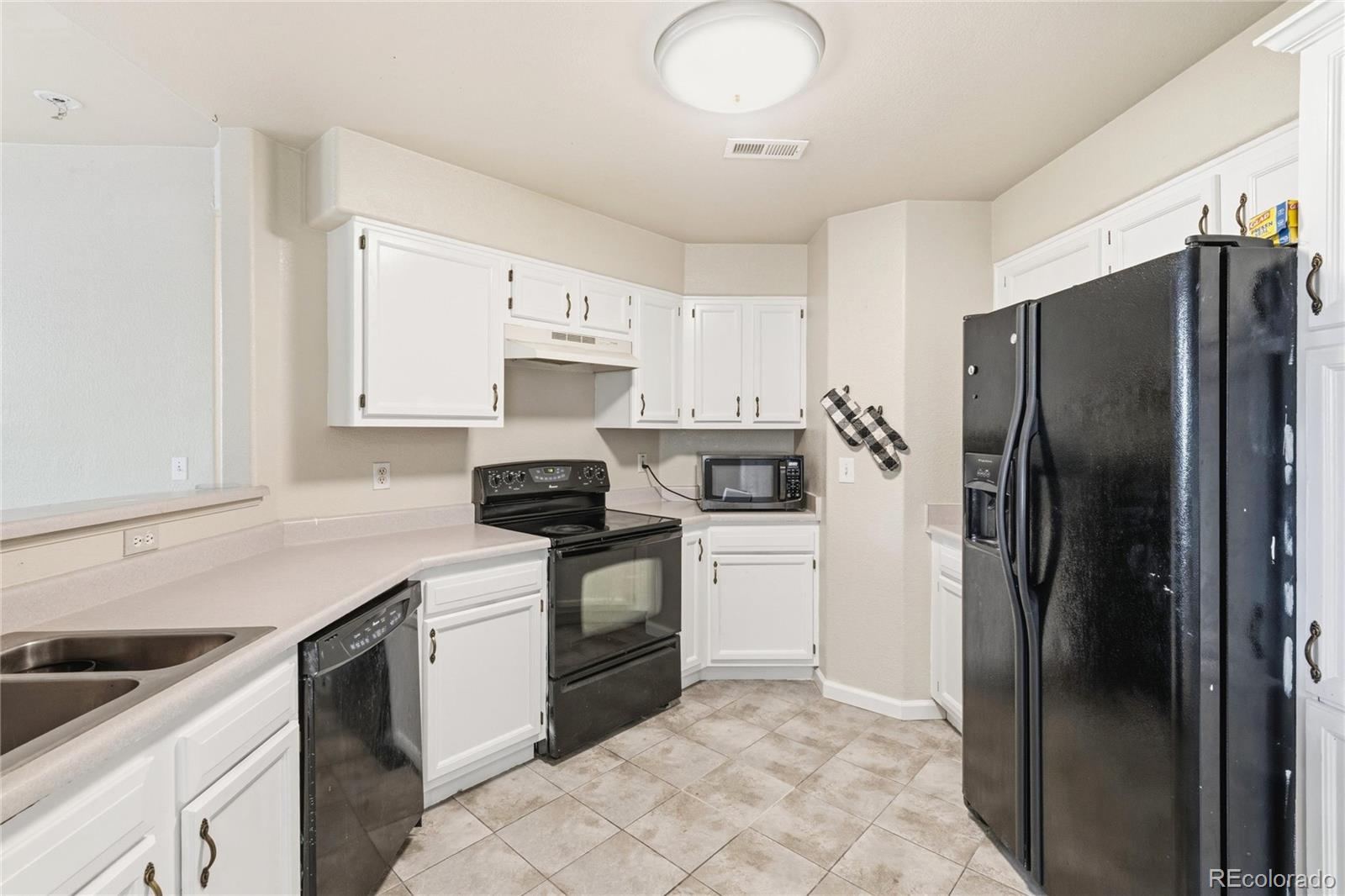1010 S Yampa Street Aurora CO 80017
