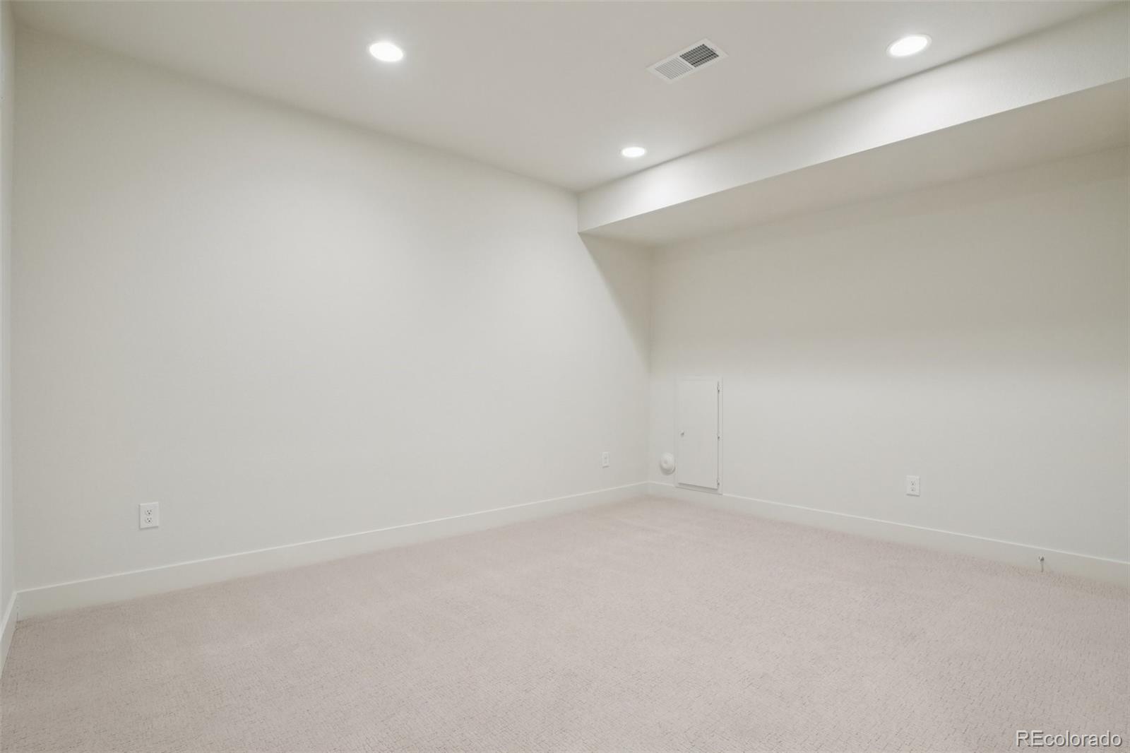 3122 W Bonfils Place Denver CO 80236