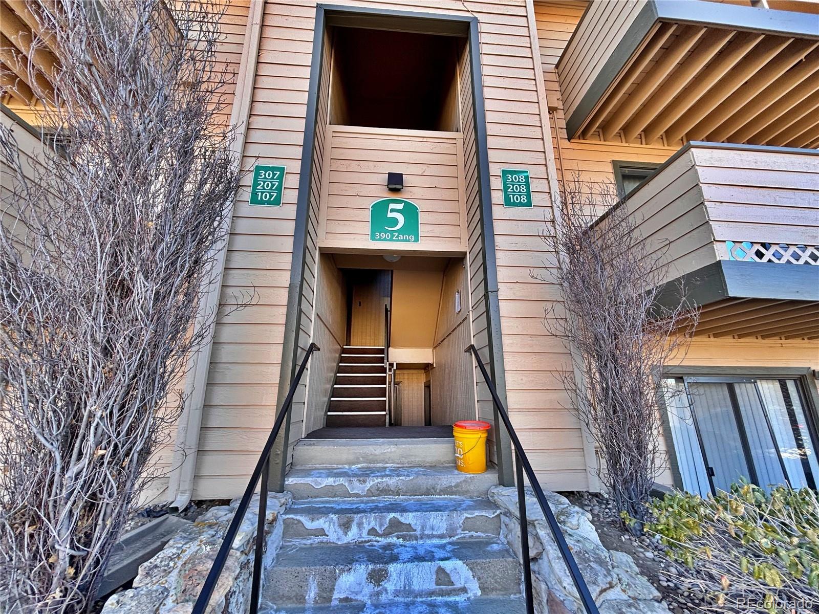390 W Zang Street Lakewood CO 80228