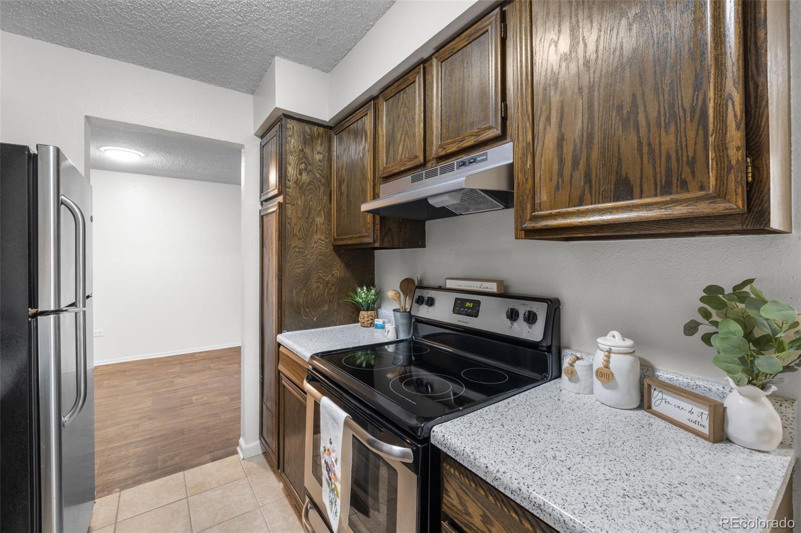4565 S Lowell Boulevard Denver CO 80236