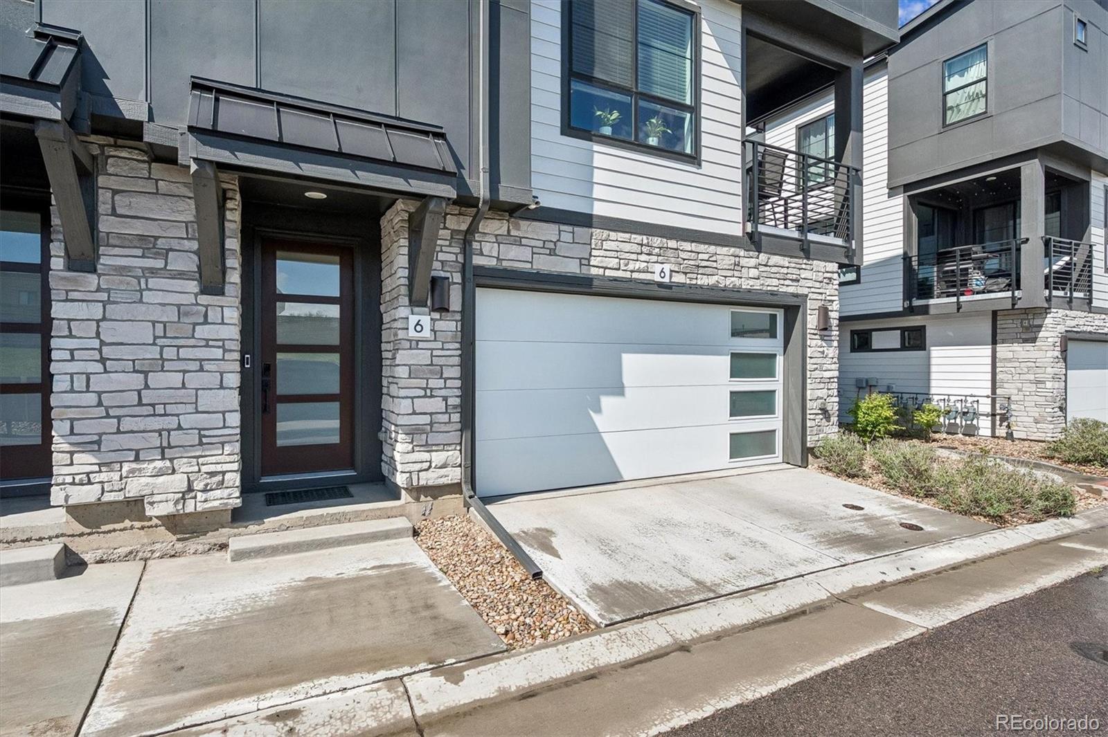 2064 S Holly Street Denver CO 80222