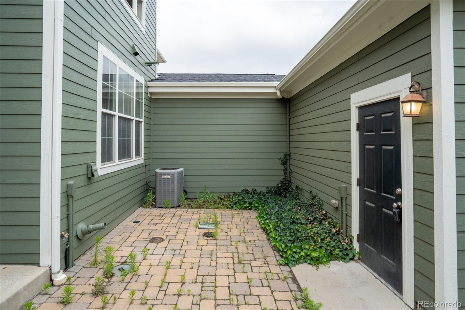 8476 E 35th Avenue Denver CO 80238