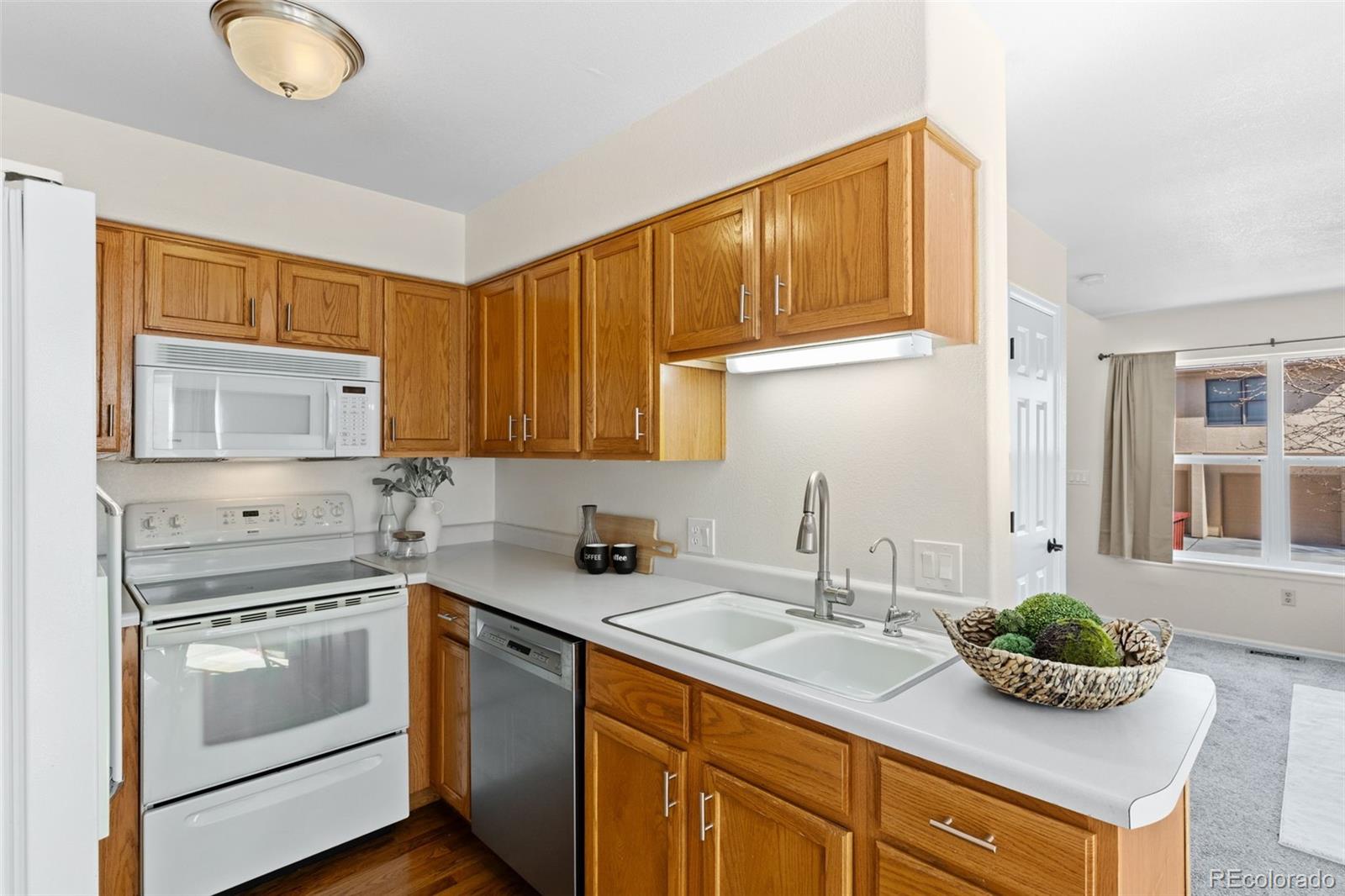 6926 Yellowpine Drive Colorado Springs CO 80919