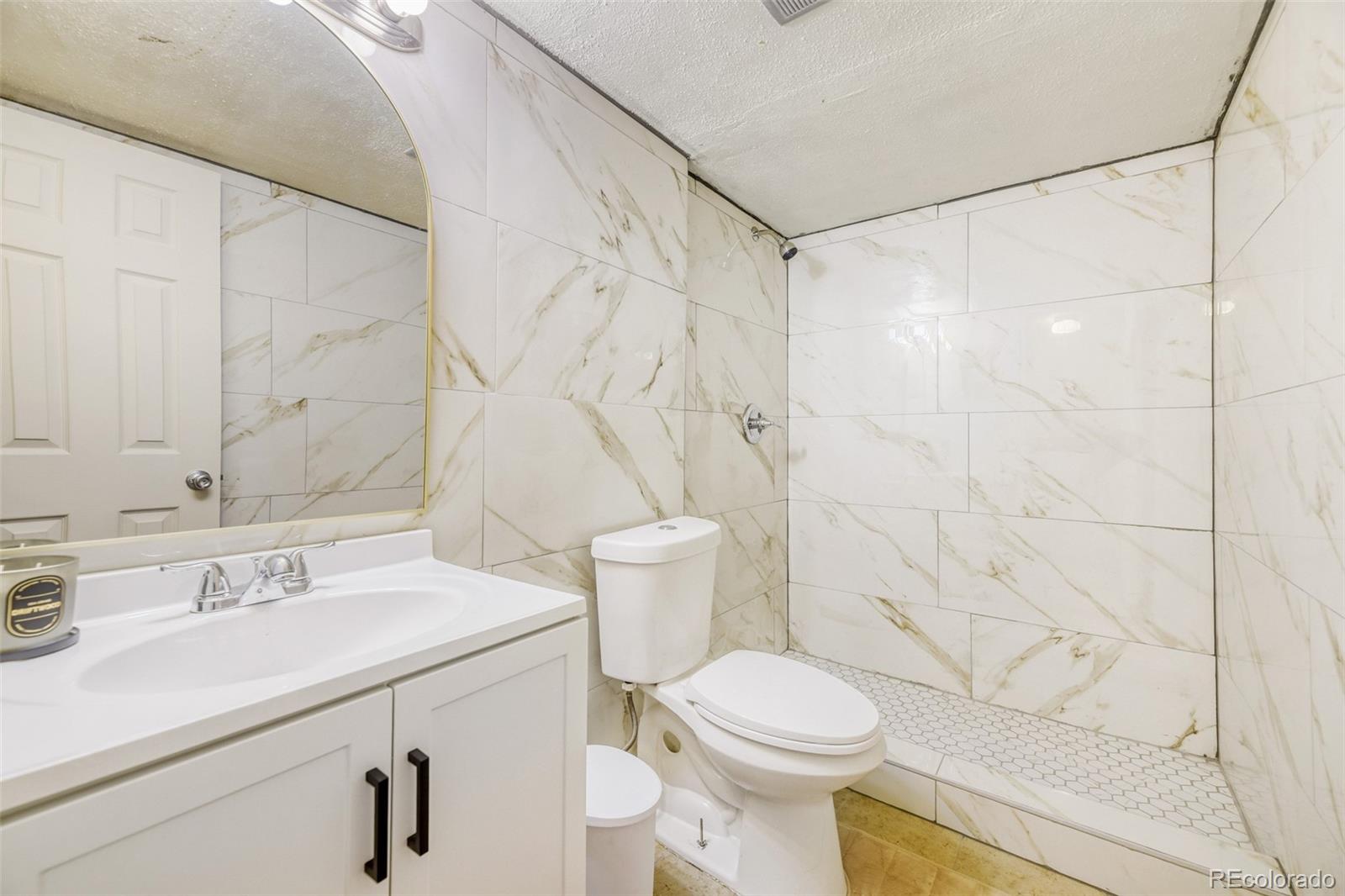 4641 S Lowell Boulevard Denver CO 80236