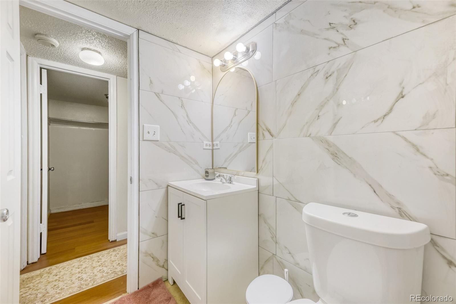 4641 S Lowell Boulevard Denver CO 80236