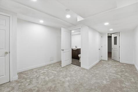 2701 E Nichols Circle Centennial CO 80122