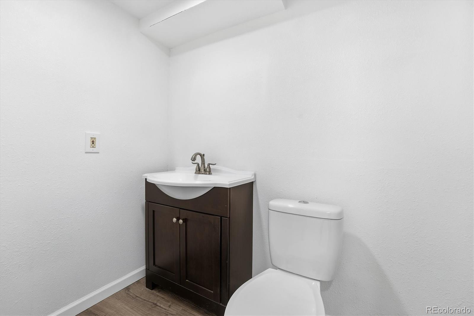 2701 E Nichols Circle Centennial CO 80122