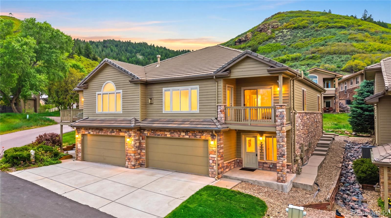 6911 Buckskin Drive Littleton CO 80125