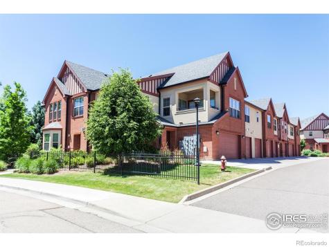 1379 Charles Drive Longmont CO 80503