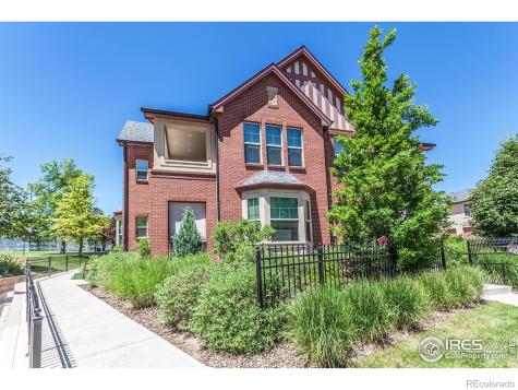 1379 Charles Drive Longmont CO 80503