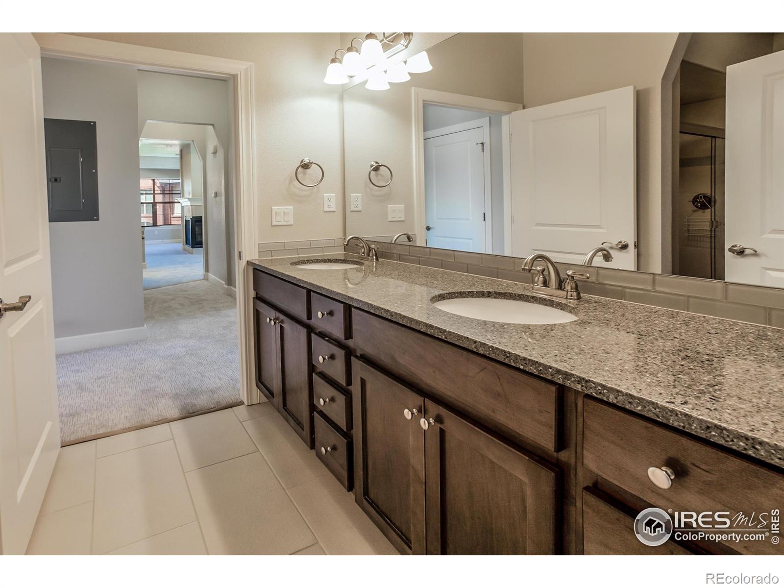 1379 Charles Drive Longmont CO 80503