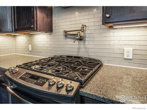 1379 Charles Drive Longmont CO 80503