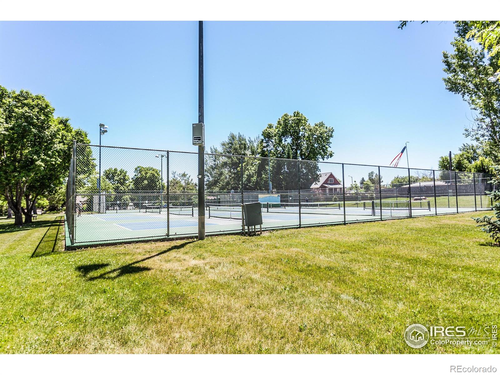 1379 Charles Drive Longmont CO 80503