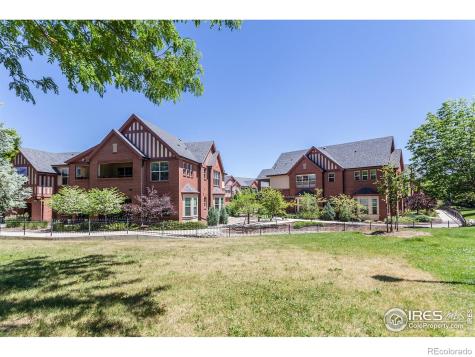 1379 Charles Drive Longmont CO 80503