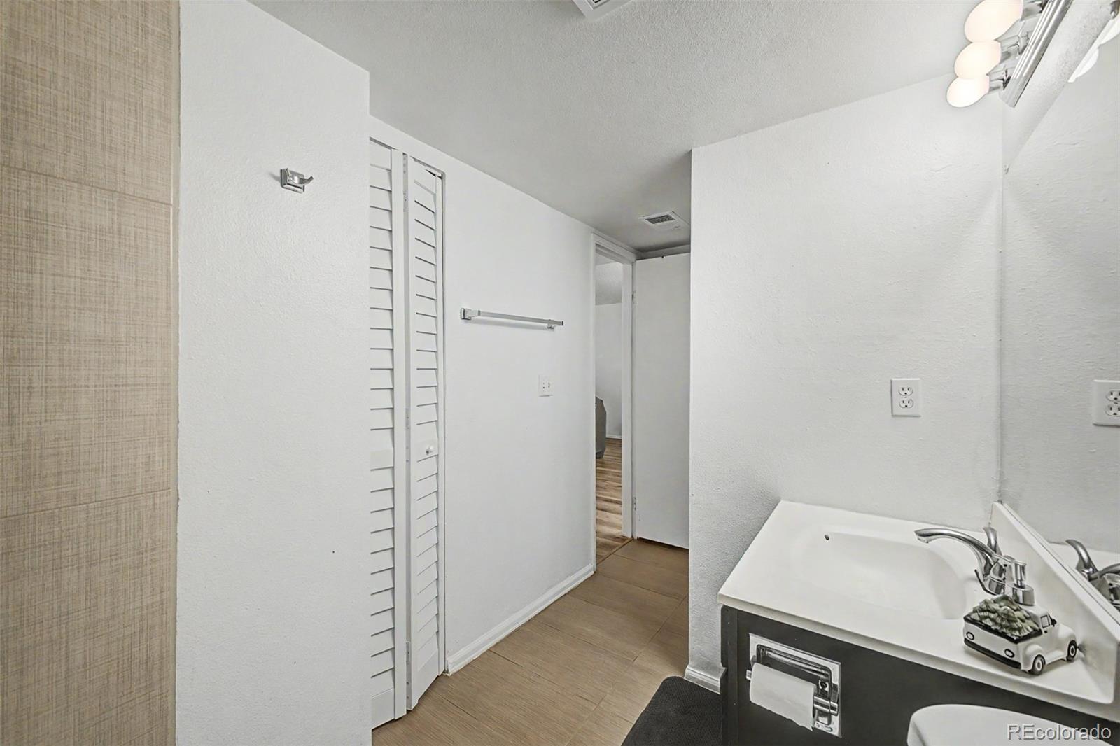 8555 Fairmount Drive Denver CO 80247