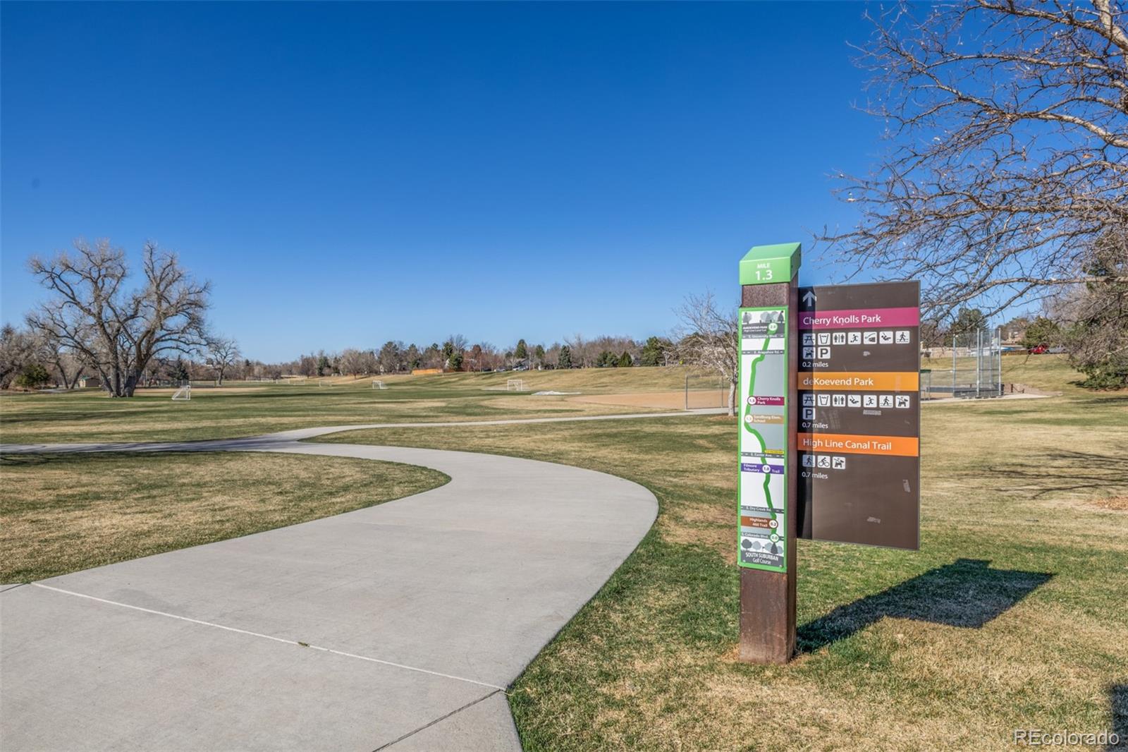 6992 S Knolls Way Centennial CO 80122