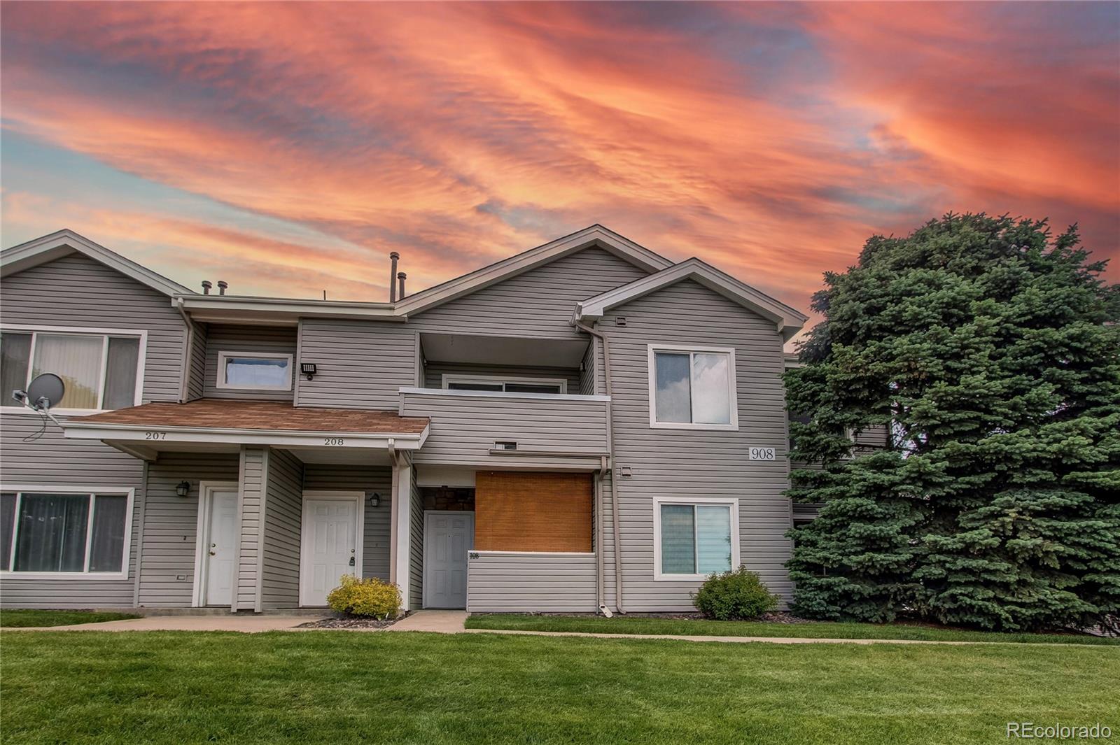 908 S Yampa Street Aurora CO 80017