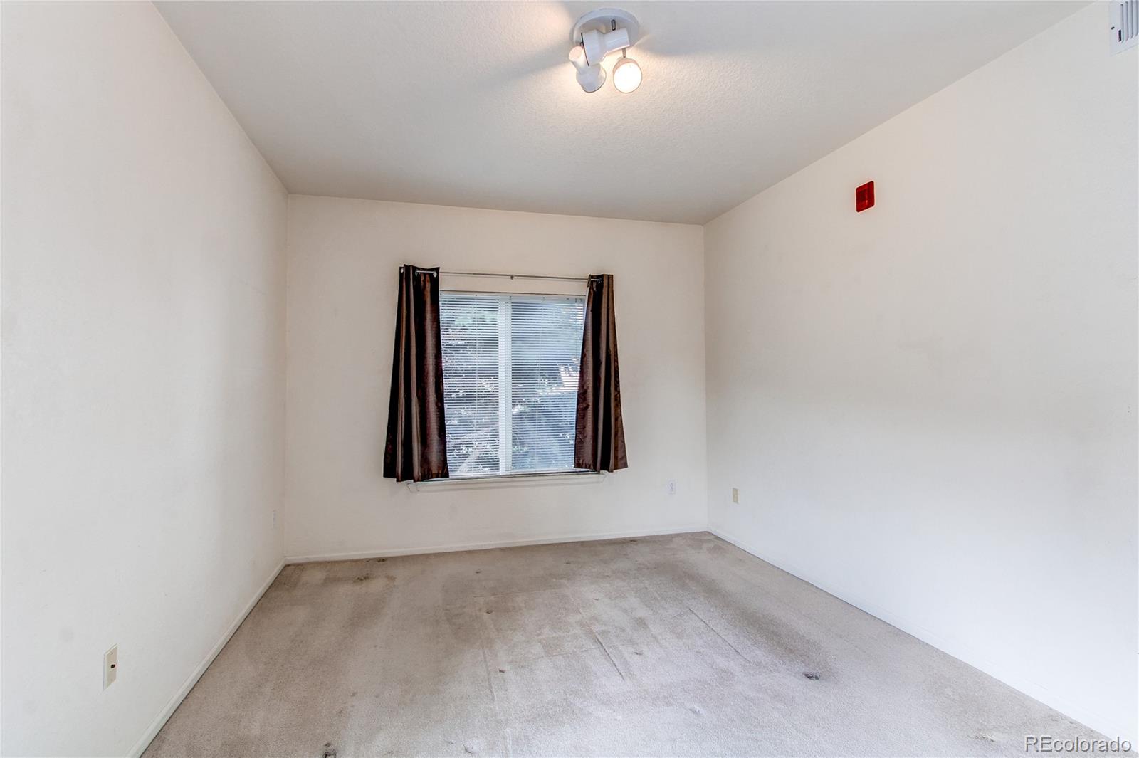 908 S Yampa Street Aurora CO 80017