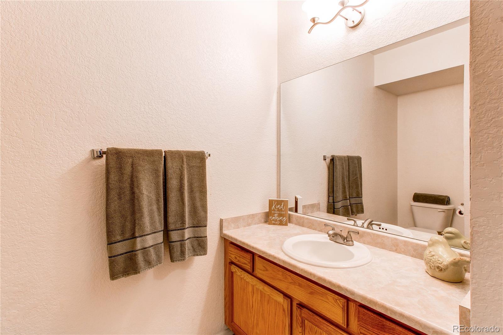 908 S Yampa Street Aurora CO 80017