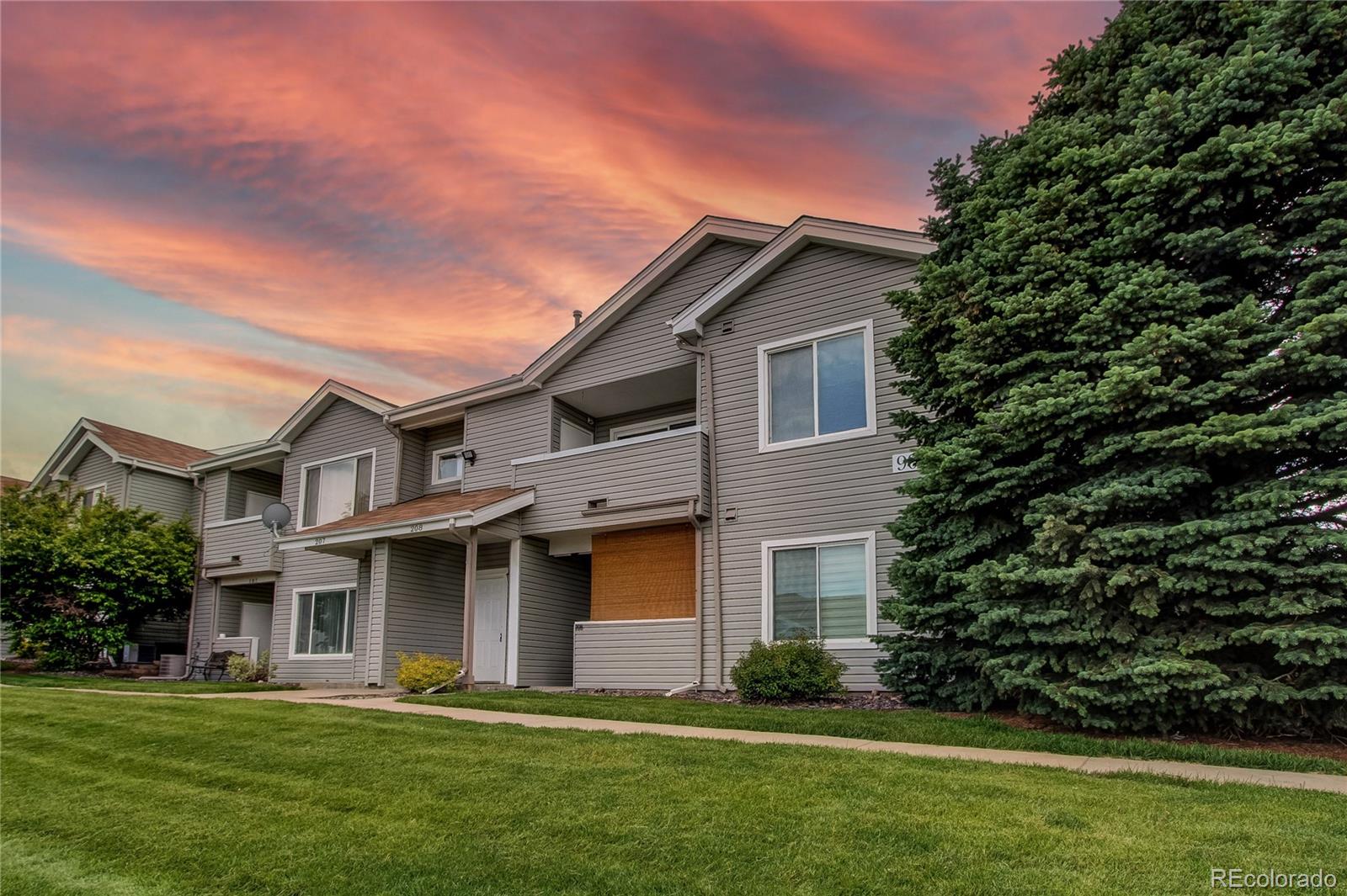908 S Yampa Street Aurora CO 80017