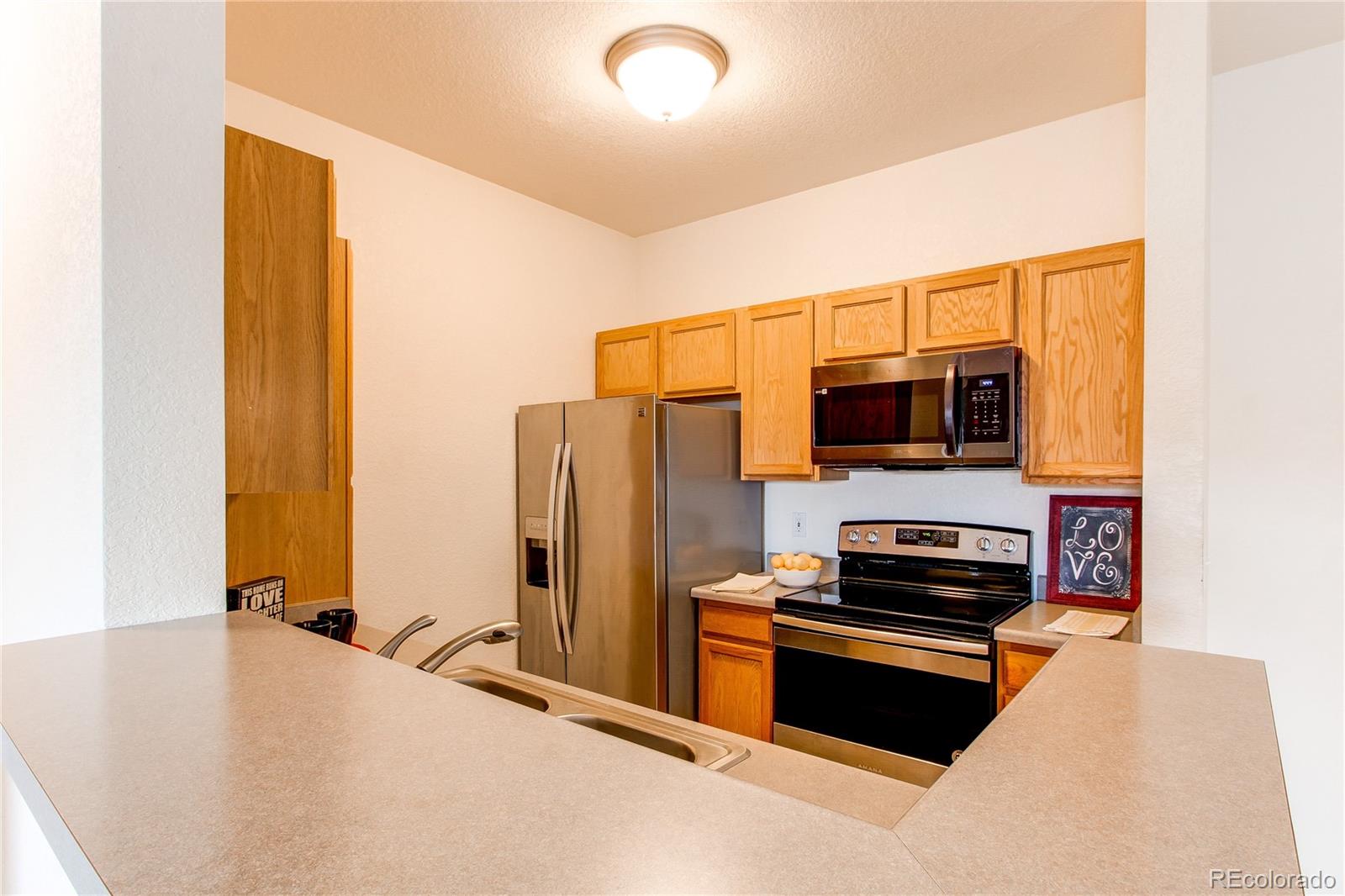 908 S Yampa Street Aurora CO 80017
