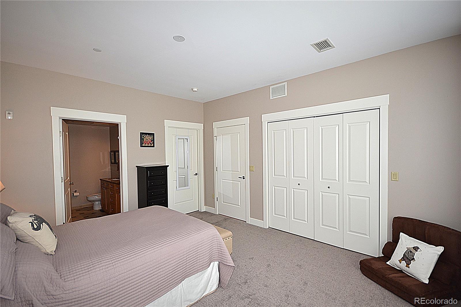 7220 W Bonfils Lane Lakewood CO 80226