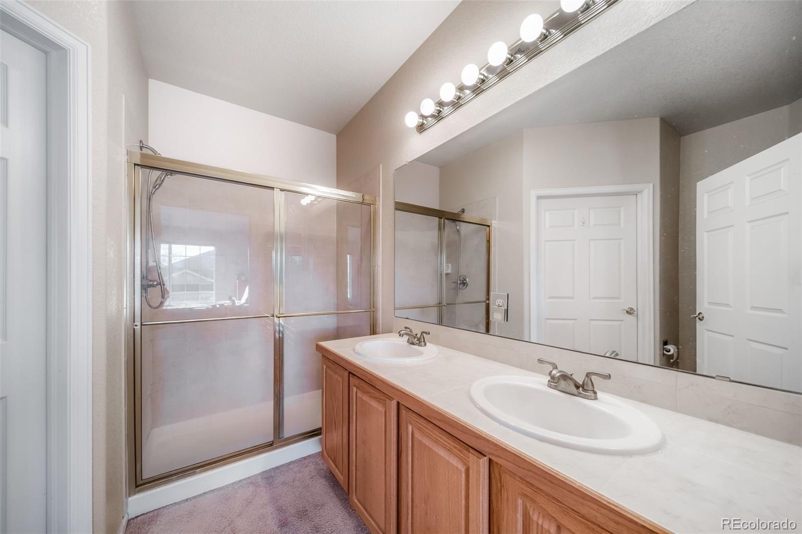 20568 E Lake Place Aurora CO 80016