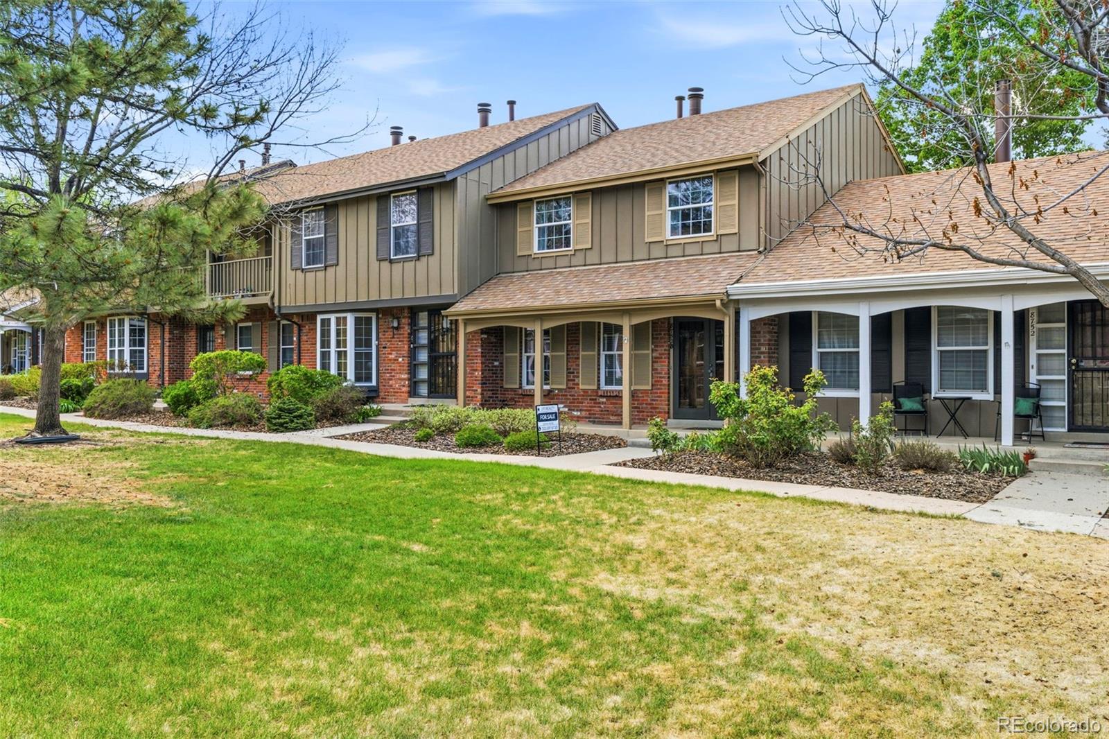 8752 E Amherst Drive Denver CO 80231