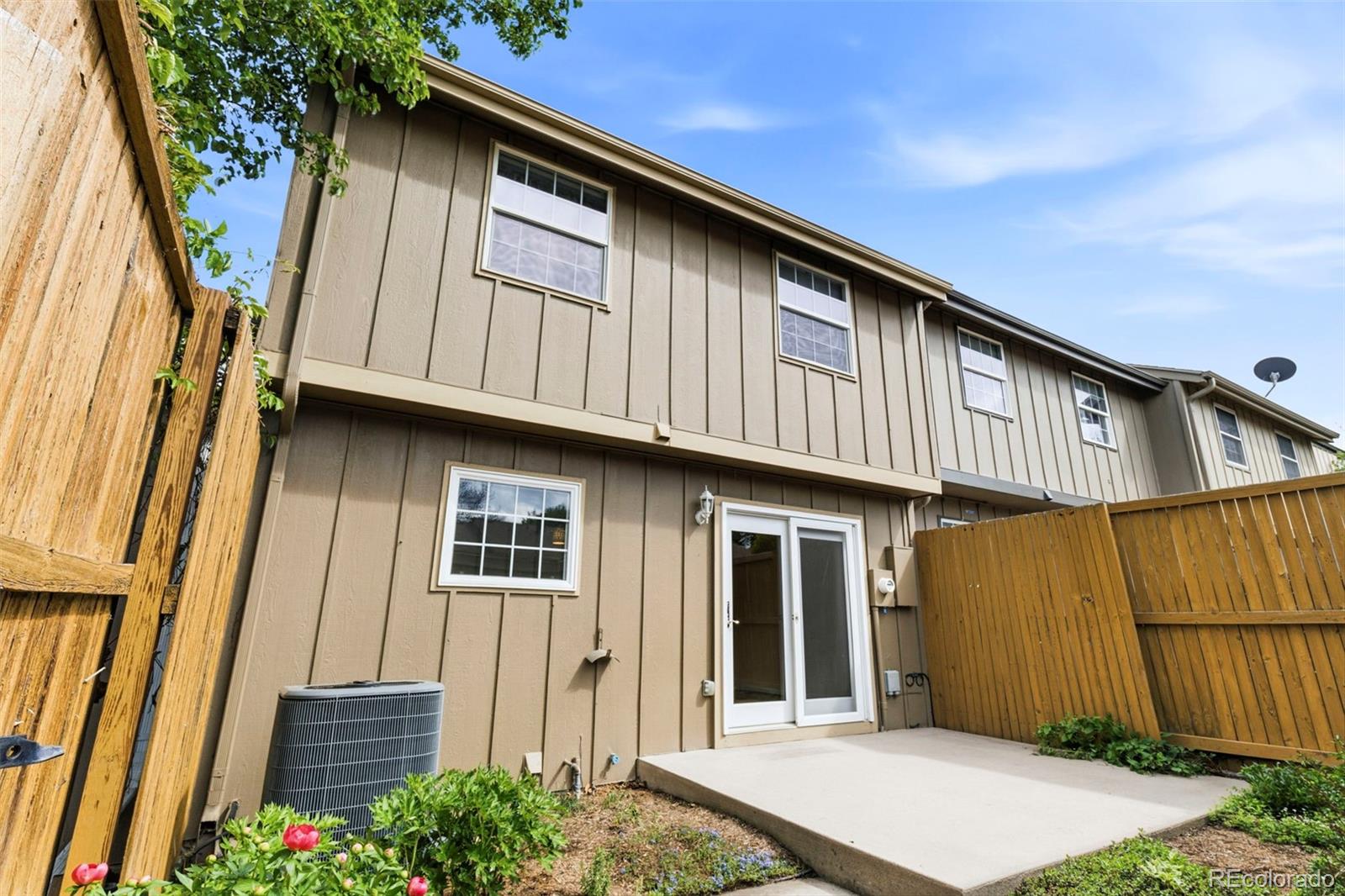 8752 E Amherst Drive Denver CO 80231