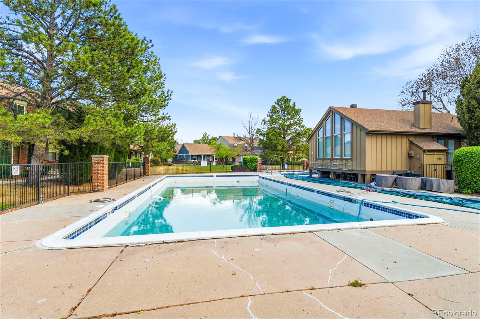 8752 E Amherst Drive Denver CO 80231