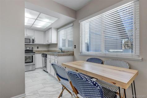 2419 S Worchester Court Aurora CO 80014
