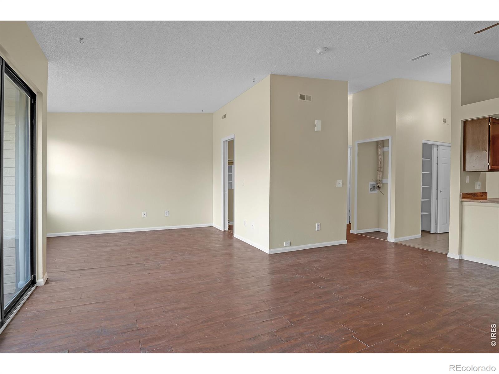467 S Memphis Way Aurora CO 80017