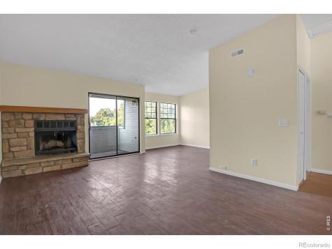 467 S Memphis Way Aurora CO 80017