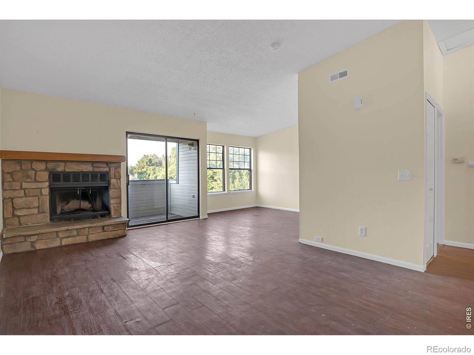 467 S Memphis Way Aurora CO 80017