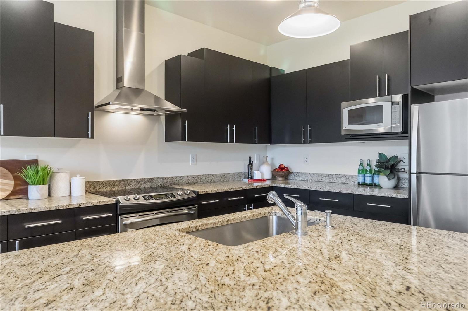 2958 Syracuse Street Denver CO 80238