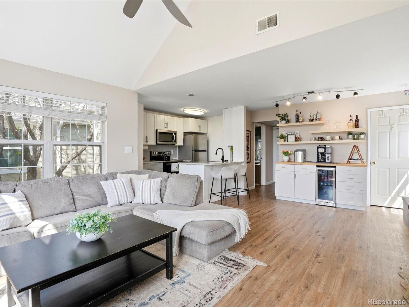 6776 S Ivy Street Centennial CO 80112