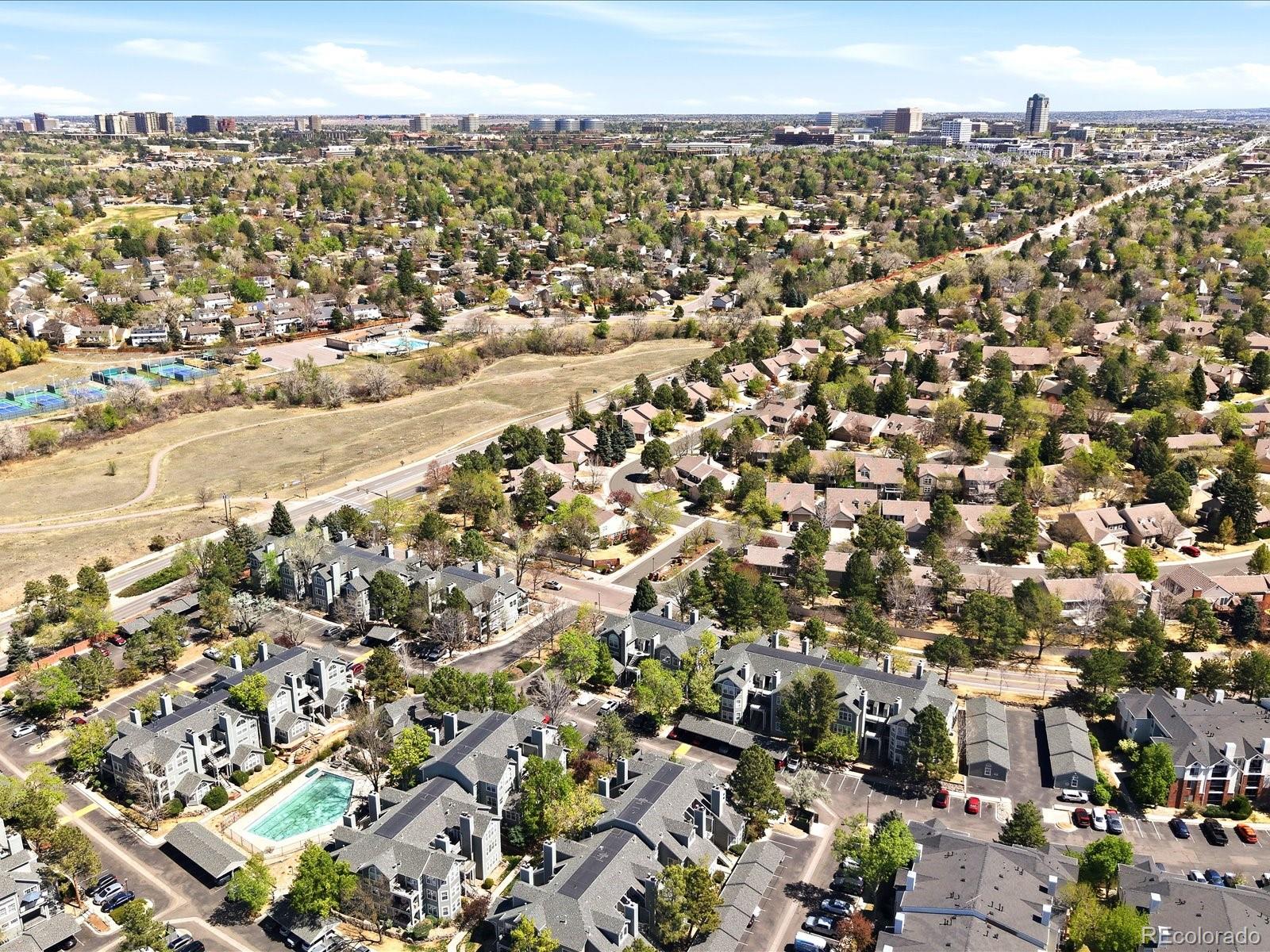 6776 S Ivy Street Centennial CO 80112