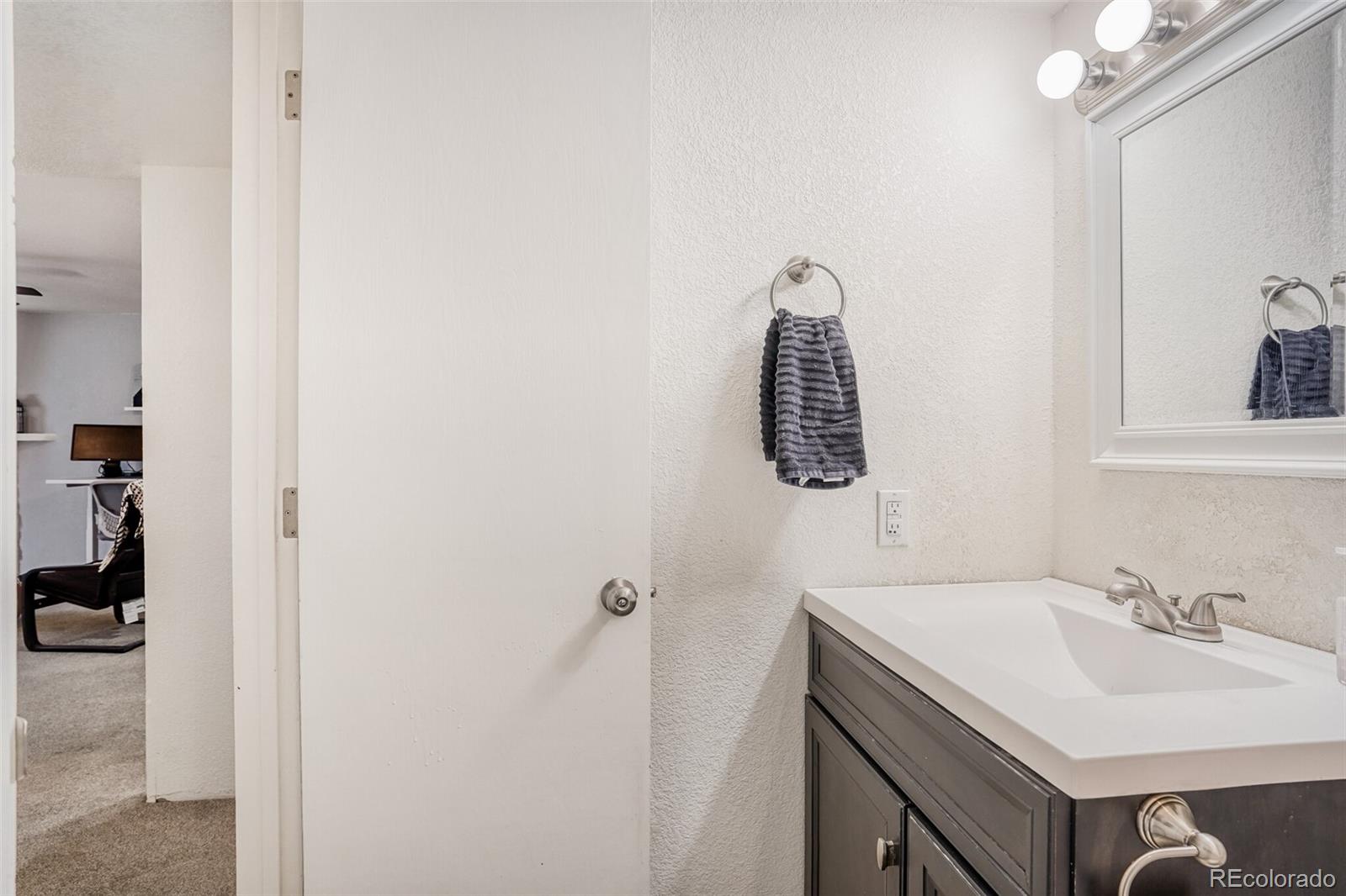 3460 S Eagle Street Aurora CO 80014