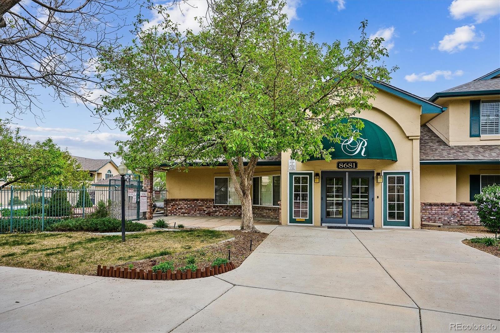 8691 E Dry Creek Road Englewood CO 80112