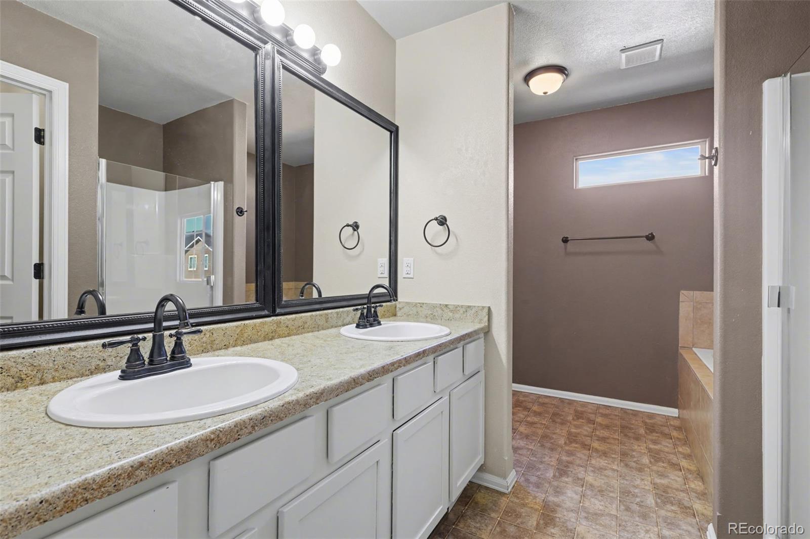 3051 Shikra View Colorado Springs CO 80916