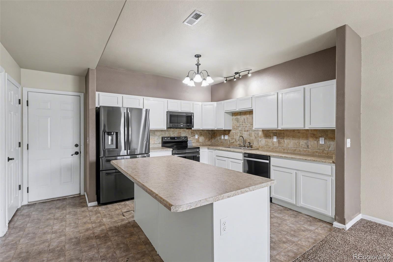 3051 Shikra View Colorado Springs CO 80916
