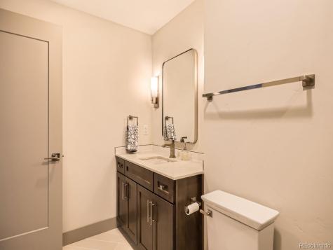 75 W 4th Street Silverthorne CO 80498