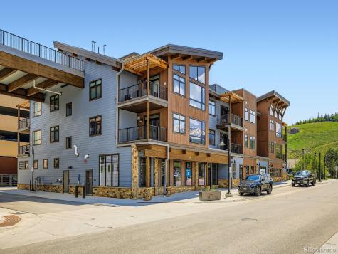 75 W 4th Street Silverthorne CO 80498